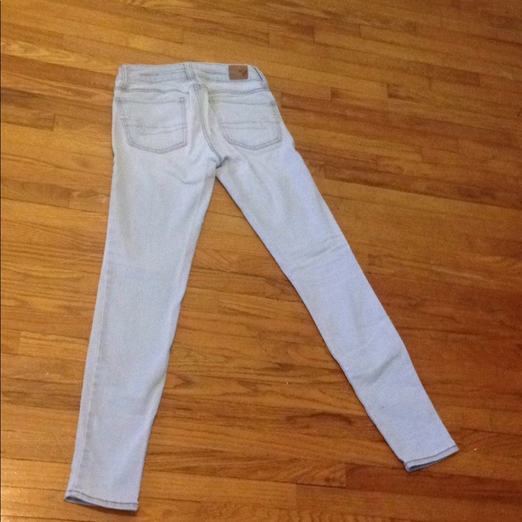 Light Blue American Eagle Skinny Jeans - Picture 2 of 5